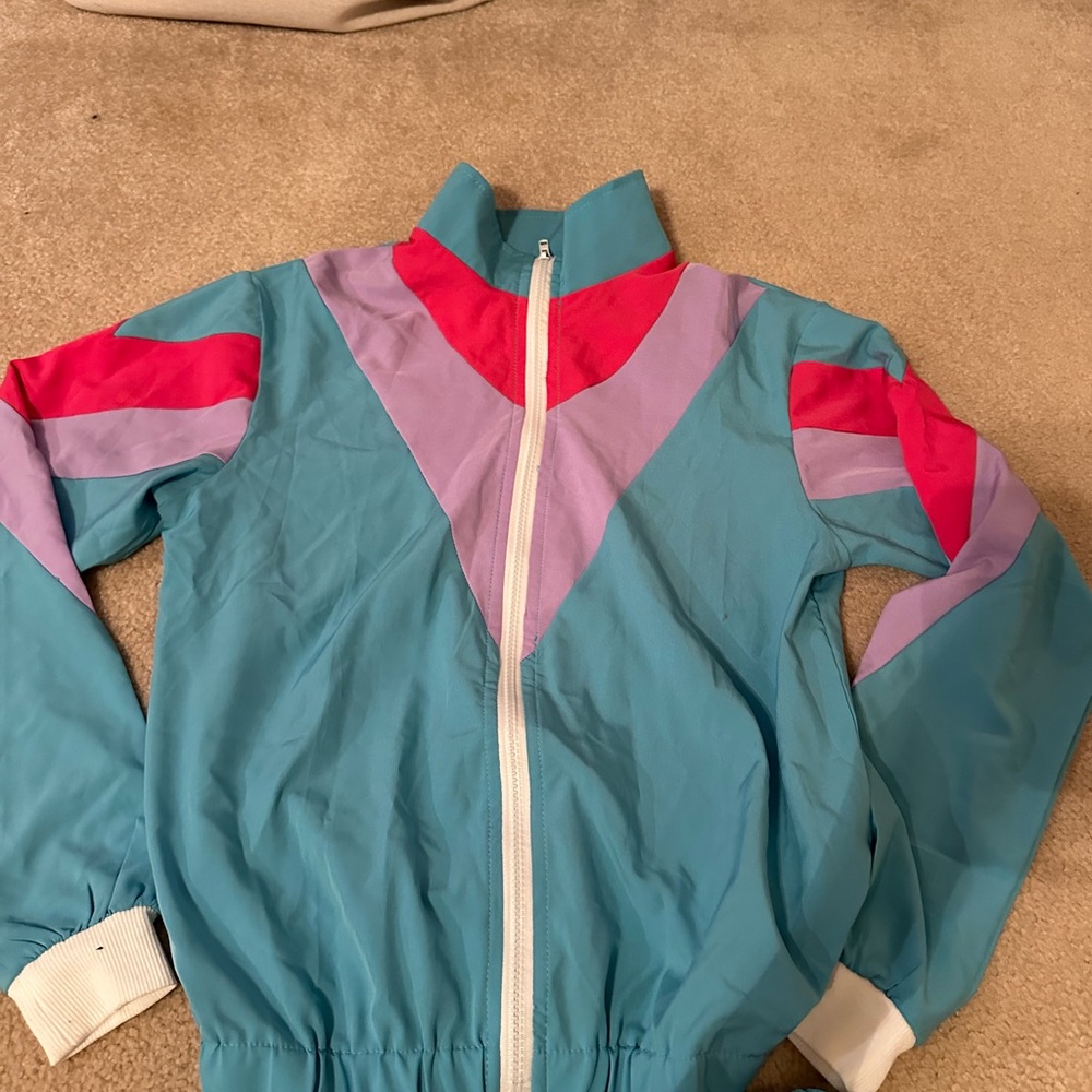 Tracksuit - Picture 2 of 4